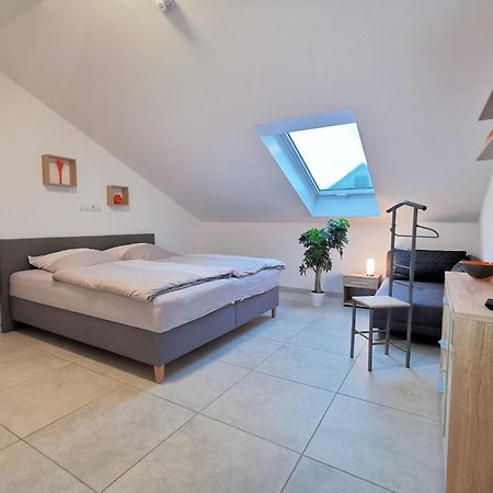 Ferienwohnung Schoene Auszeit Markkleeberg Esterno foto