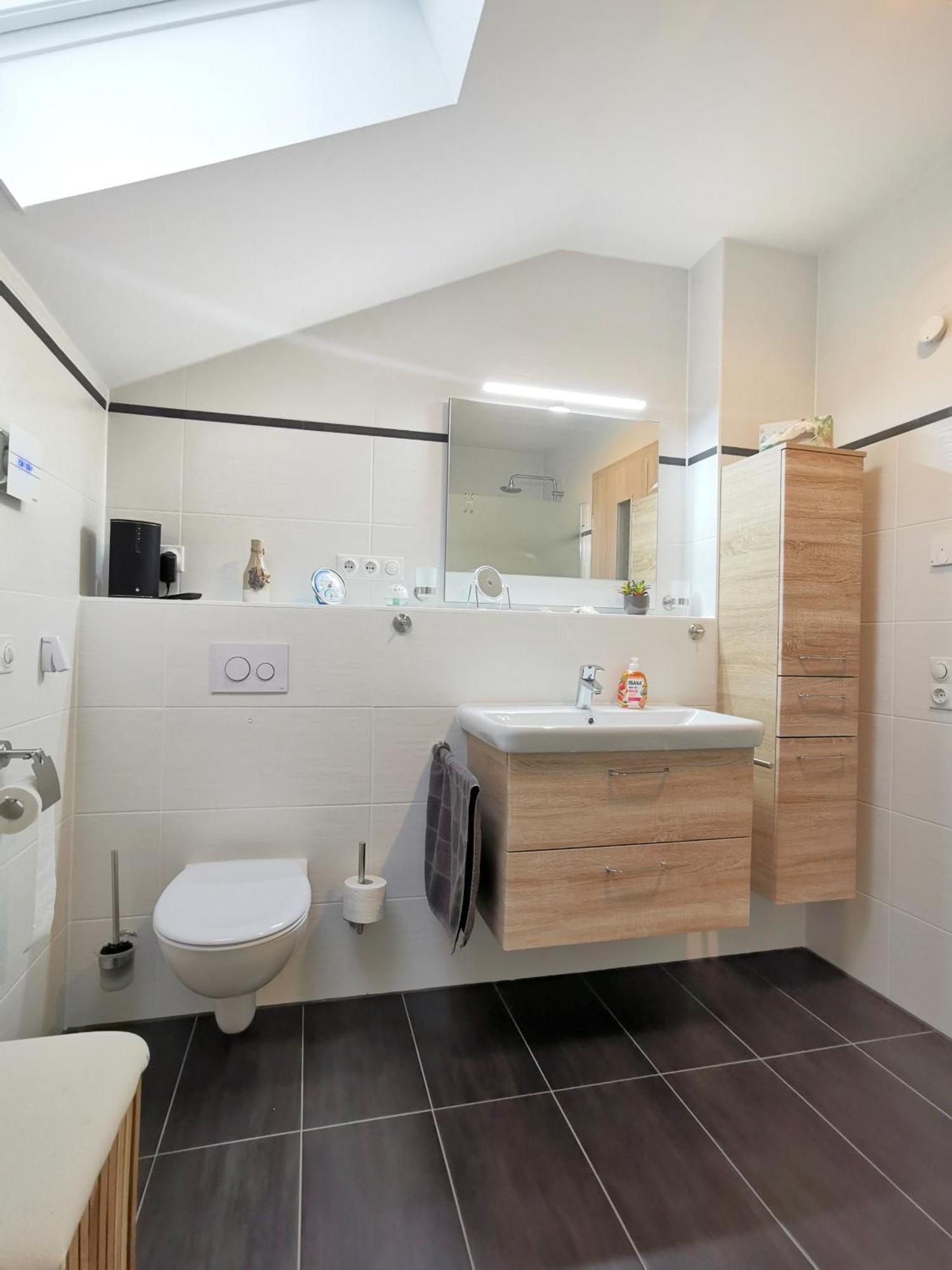 Ferienwohnung Schoene Auszeit Markkleeberg Esterno foto