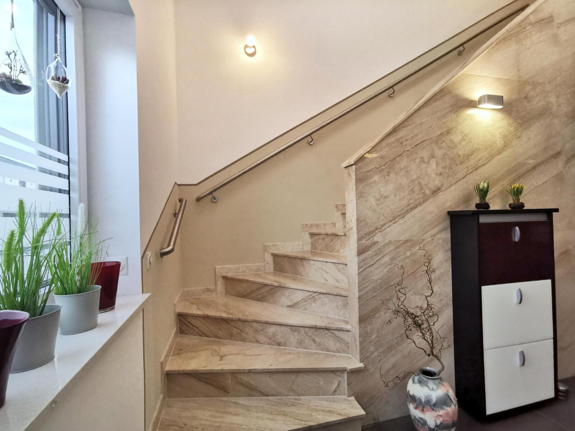 Ferienwohnung Schoene Auszeit Markkleeberg Esterno foto